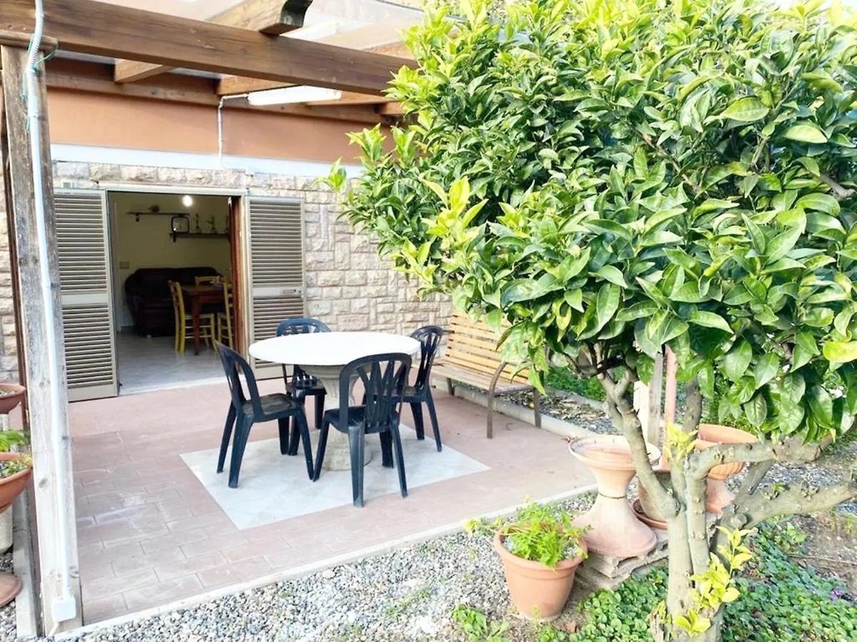 Villa Leda Vada Casa vacanze